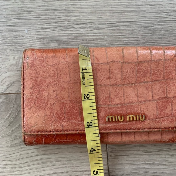 Miu Miu Pink Leather Snap Closure Long Wallet - Picture 12 of 12